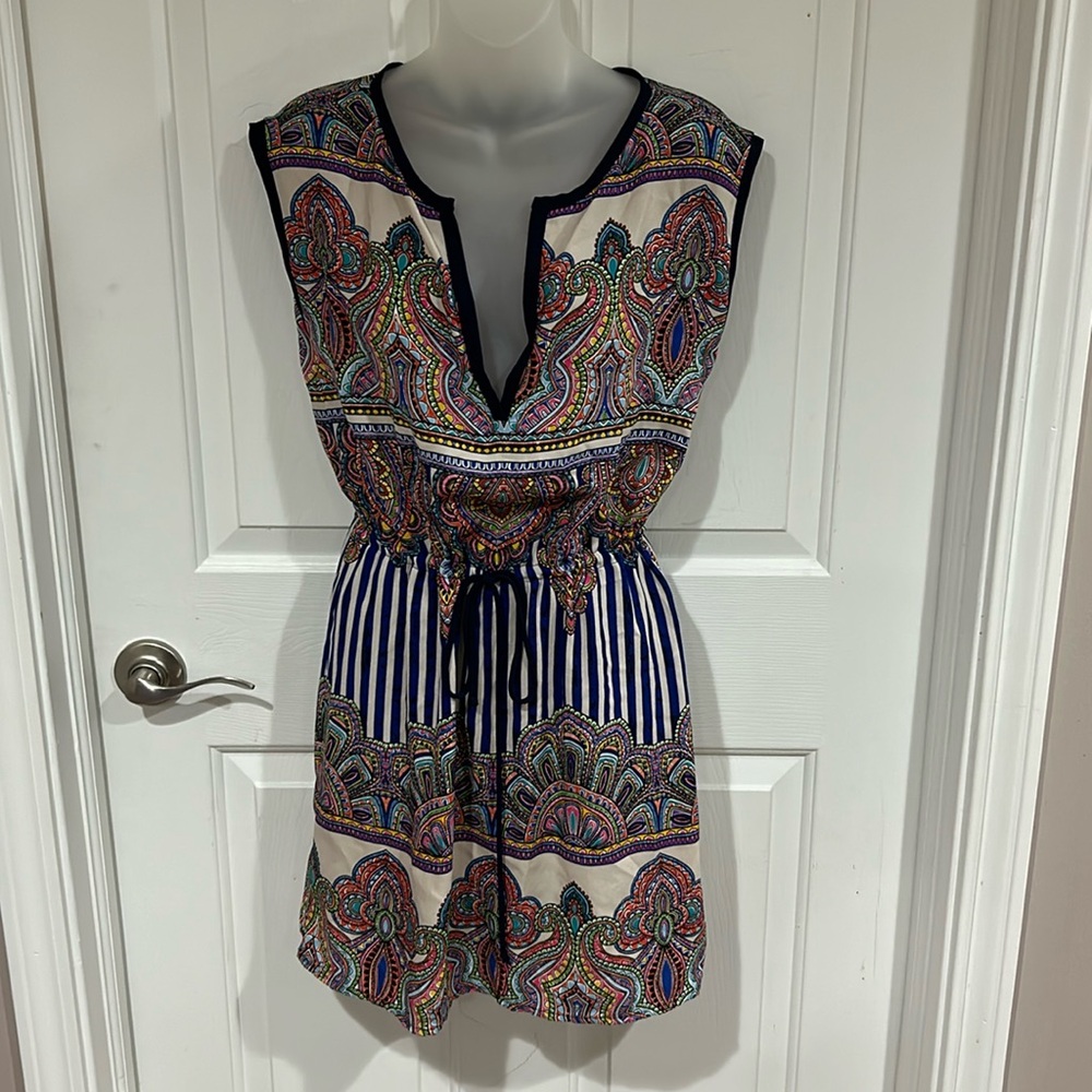 GLAM sz S Colorful patterned sleeveless tie waist dress BPUR